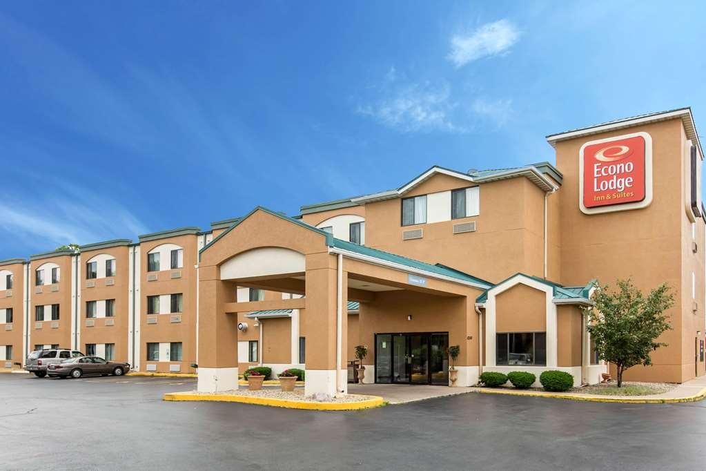 Econo Lodge Inn & Suites Peoria Illinois Bagian luar foto