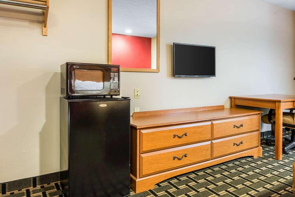 Econo Lodge Inn & Suites Peoria Illinois Ruang foto