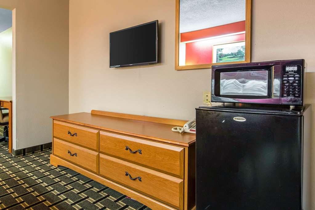 Econo Lodge Inn & Suites Peoria Illinois Ruang foto